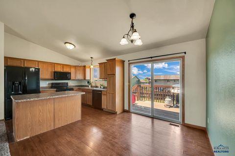 Single Family Residence in Box Elder SD 795 Sonic Way 6.jpg