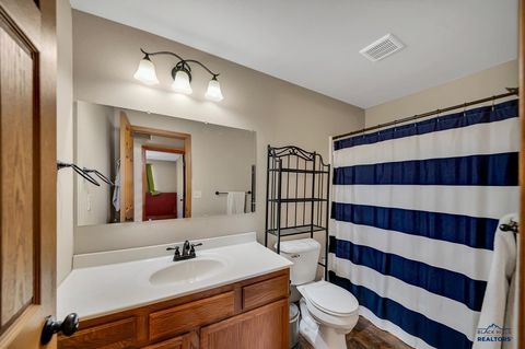 Single Family Residence in Box Elder SD 795 Sonic Way 15.jpg