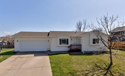 Single Family Residence in Rapid City SD 119 Soldier Field Ct.jpg