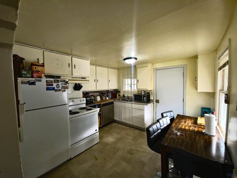 Single Family Residence in Rapid City SD 315 Franklin Franklin St 9.jpg
