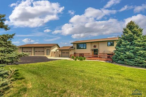 Single Family Residence in Rapid City SD 10350 Nemo Rd.jpg