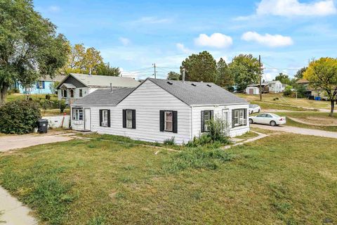 Duplex in Rapid City SD 636 Halley Ave.jpg