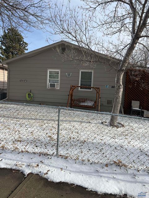 Duplex in Rapid city SD 810 Blaine Ave.jpg