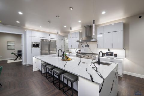Single Family Residence in Rapid City SD 6036 Covenant Dr.jpg