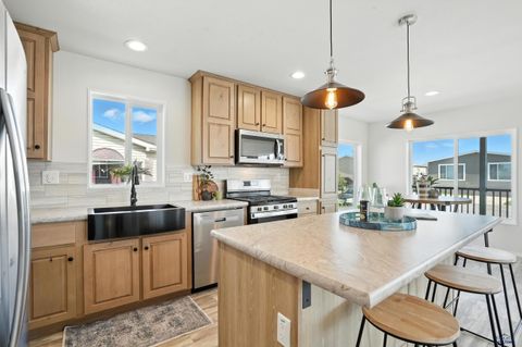 Manufactured Home in Rapid City SD 4422 Circlewood Dr.jpg