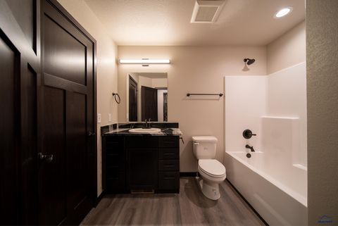 Single Family Residence in Box Elder SD 413 Constitution Blvd 16.jpg