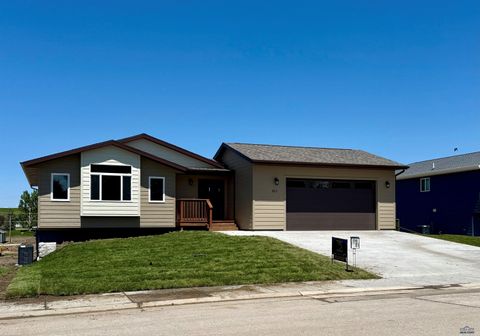 Single Family Residence in Belle Fourche SD 833 Ridgeview St.jpg