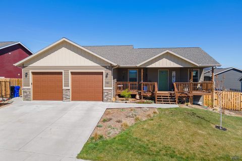 Single Family Residence in Rapid City SD 950 Summerfield Dr.jpg