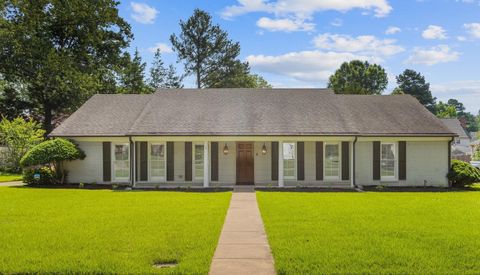Single Family Residence in Germantown TN 2446 REDBUD TRAIL DR.jpg