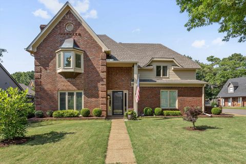 Single Family Residence in Germantown TN 8394 N WESTFAIR CIR.jpg