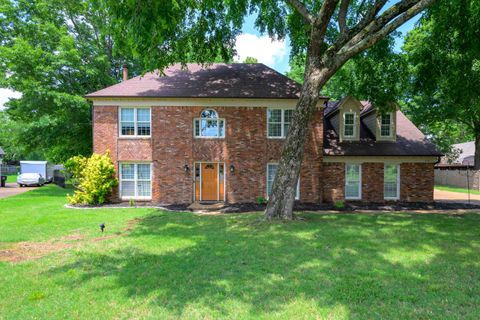 Single Family Residence in Collierville TN 858 GUNNISON DR.jpg
