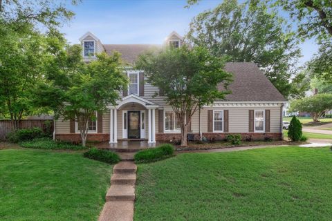 Single Family Residence in Germantown TN 2899 CROSS COUNTRY DR.jpg