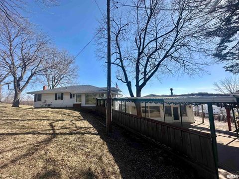 Single Family Residence in Clinton IA 3307 GARFIELD Street.jpg