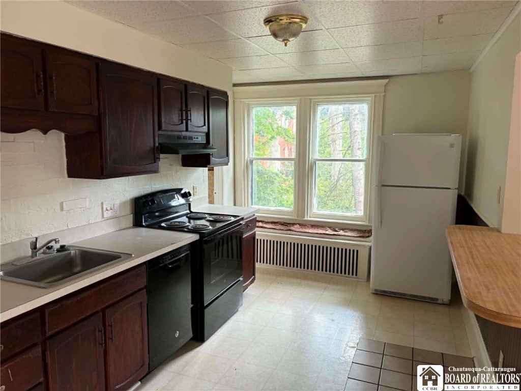 212 1/2 Lakeview Ave #212 AND, Jamestown, NY 14701 photo