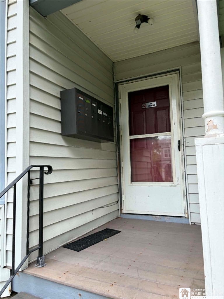 212 1/2 Lakeview Ave #212 AND, Jamestown, NY 14701 photo