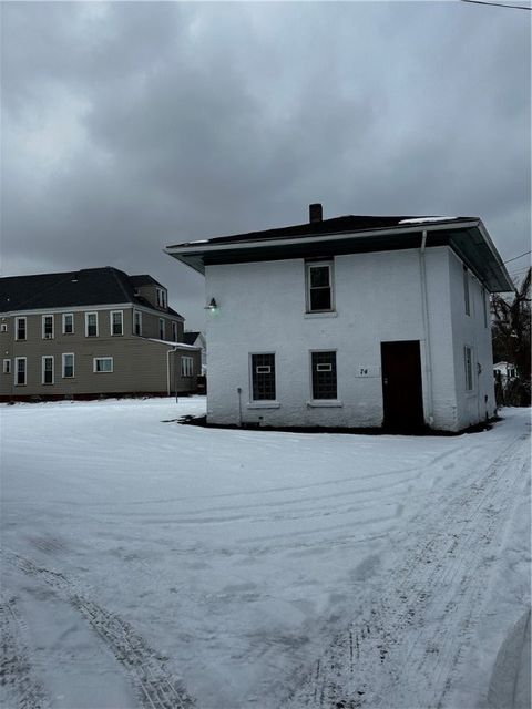 Single Family Residence in Rochester NY 74 Melody Street.jpg