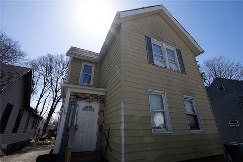 Single Family Residence in Rochester NY 339 Hawley Street.jpg