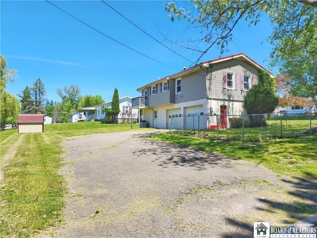 59 Ames Ave, Jamestown, NY 14701 photo