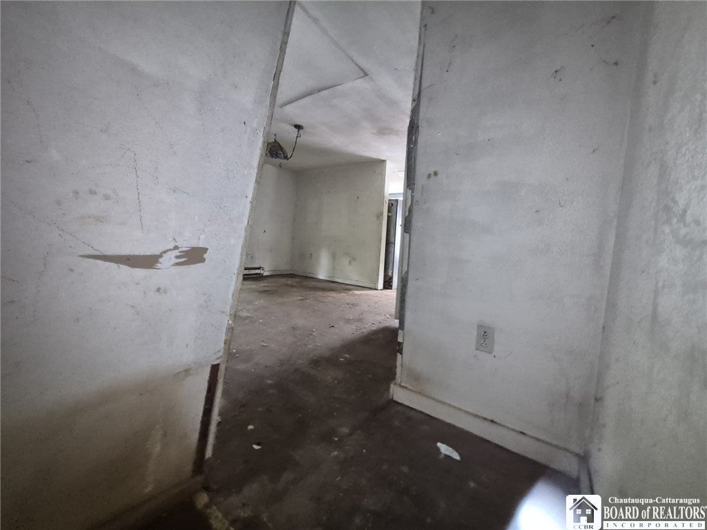 16 W 10th St, Jamestown, NY 14701 photo