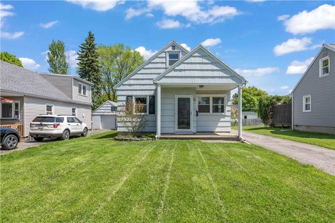 Single Family Residence in Rochester NY 70 Alcott Road.jpg