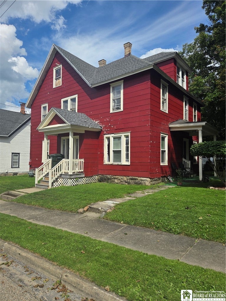 21 Terrace Pl, Jamestown, NY 14701