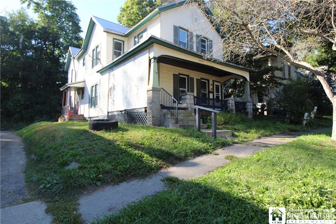 109 Stowe St, Jamestown, NY 14701