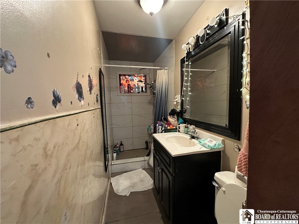 264 Lister Ave, Falconer, NY 14733 photo