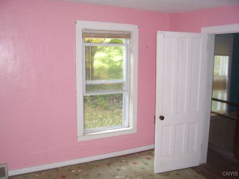 Single Family Residence in Madison NY 4117 Augusta Road 9.jpg