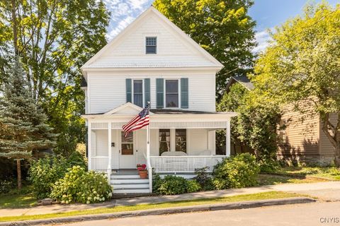 Single Family Residence in Cazenovia NY 6 Union Street.jpg