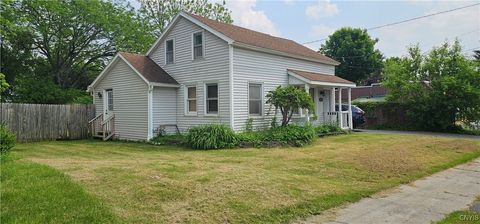 Single Family Residence in Waterville NY 314 Stafford Avenue.jpg