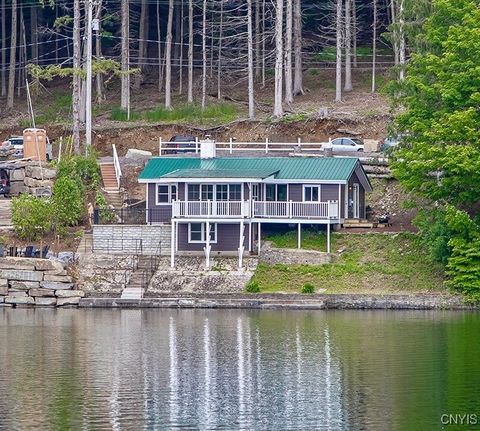 Single Family Residence in Eaton NY 5345 Paddleford Road.jpg