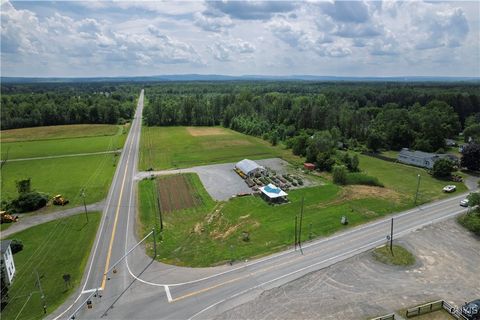  in East Syracuse NY 7550 Collamer Road.jpg
