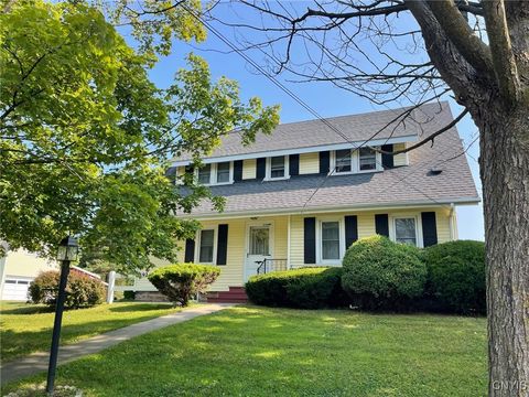 Single Family Residence in Verona NY 5592 Rt-31.jpg