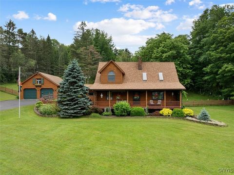 Single Family Residence in Hamilton NY 2544 Johnnycake Hill Road.jpg