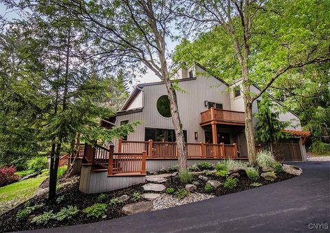 Single Family Residence in Cazenovia NY 4458 East Lake Road.jpg