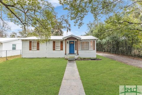 Single Family Residence in Darien GA 902 Old River Road.jpg