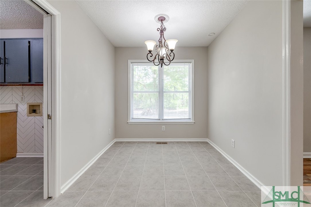 Single Family Residence in Clyo GA 1488 Old Augusta Road 9.jpg