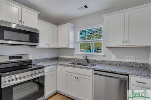 Single Family Residence in Rincon GA 210 Mikal Drive 6.jpg