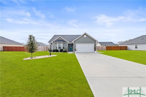 Single Family Residence in Springfield GA 105 Dasher Drive 3.jpg