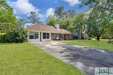 Single Family Residence in Richmond Hill GA 11 Pelican Court 1.jpg