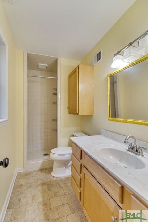 Single Family Residence in Bloomingdale GA 7016 17 Highway 15.jpg