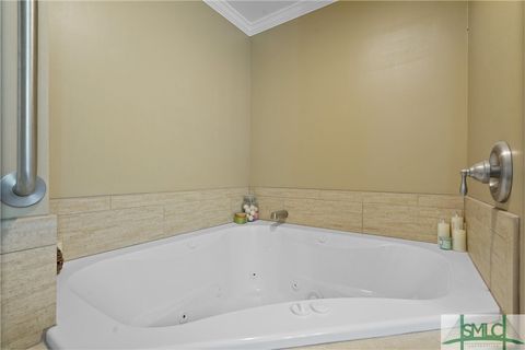 Single Family Residence in Richmond Hill GA 121 Pelican Lane 22.jpg