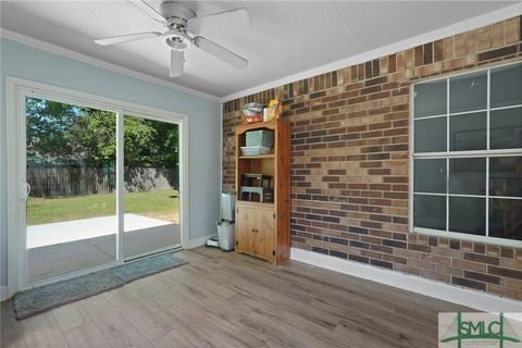 Single Family Residence in Richmond Hill GA 121 Pelican Lane 7.jpg