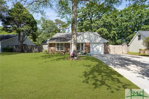 Single Family Residence in Richmond Hill GA 121 Pelican Lane.jpg