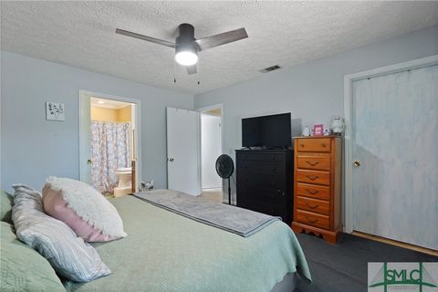 Single Family Residence in Richmond Hill GA 121 Pelican Lane 14.jpg