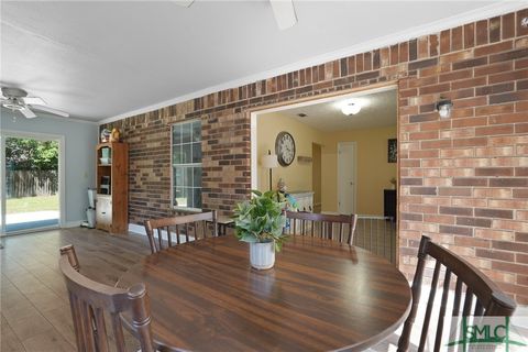 Single Family Residence in Richmond Hill GA 121 Pelican Lane 6.jpg