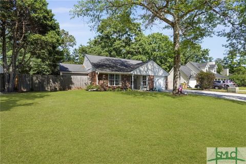 Single Family Residence in Richmond Hill GA 121 Pelican Lane 2.jpg