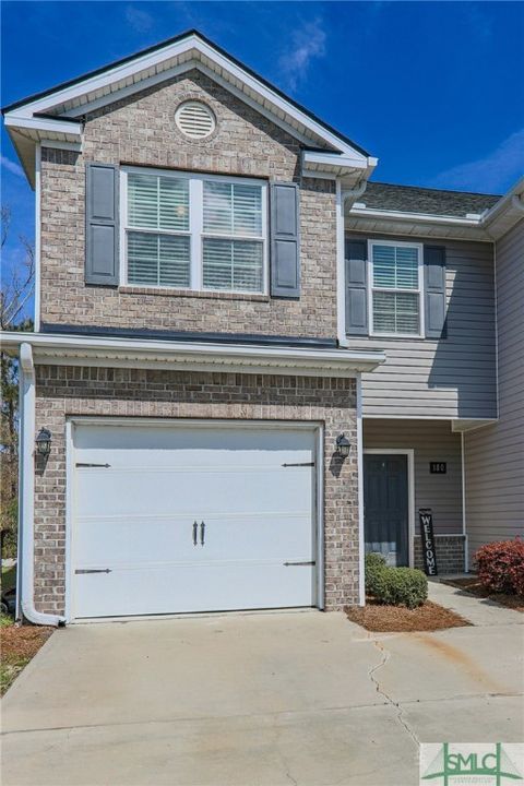 Townhouse in Richmond Hill GA 180 Kepler Loop.jpg