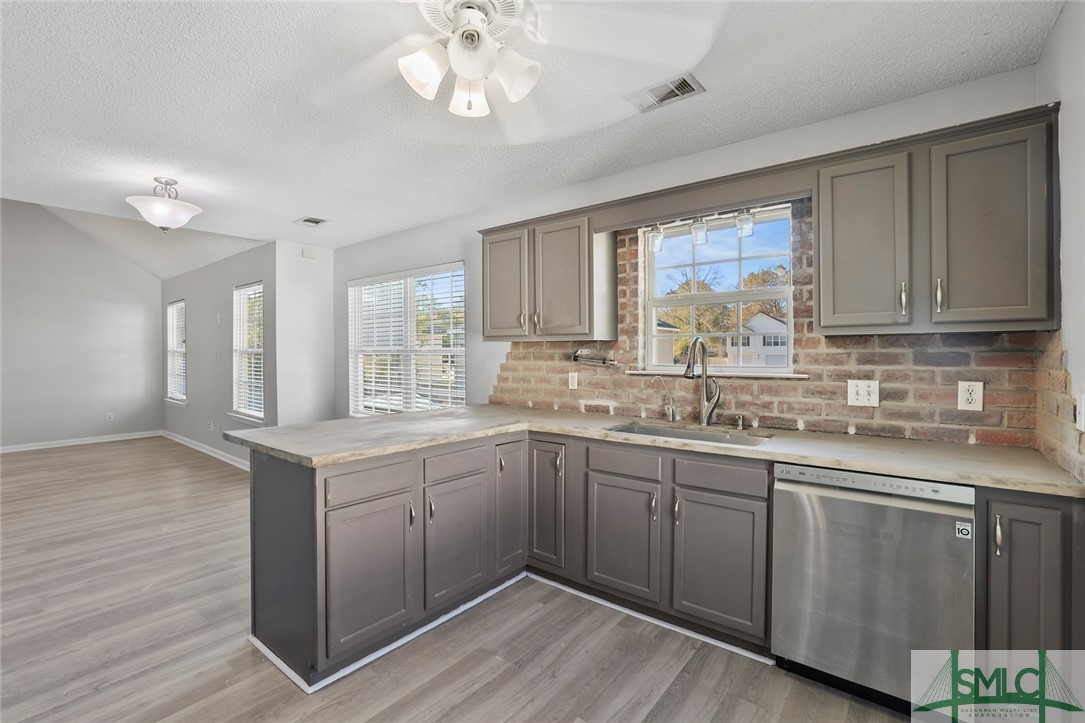 Single Family Residence in Rincon GA 314 Aspen 14.jpg