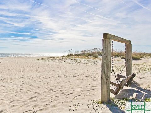 Condominium in Tybee Island GA 404 Butler Avenue.jpg